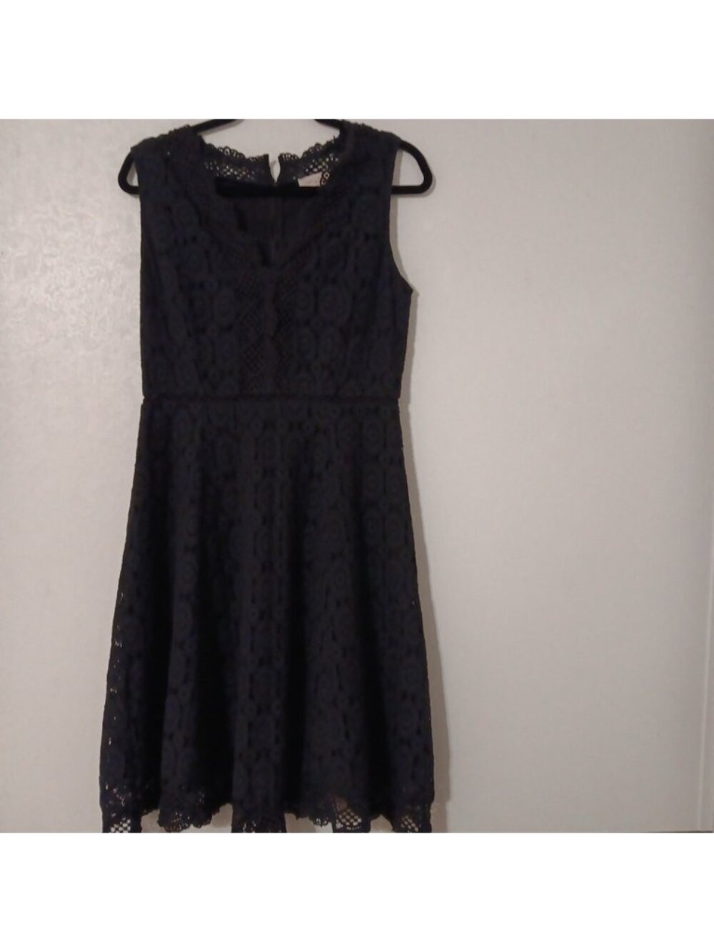 Loft Women's A-Line Dress Sz. 2 Black Floral Lined Lace- Back Zip Sleeveless...